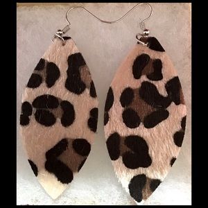 💥$10 Each or 2/$15💥2 3/4” Handmade Furry Animal Print Earrings